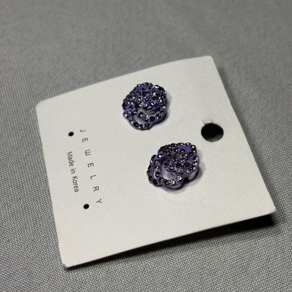 New! Purple Floral Gemstone Stud Earrings - Picture 2 of 5